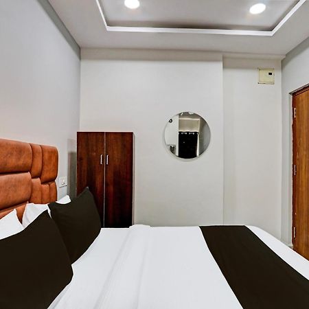 Super Hotel O Lavish Tranquil Hyderabad Esterno foto
