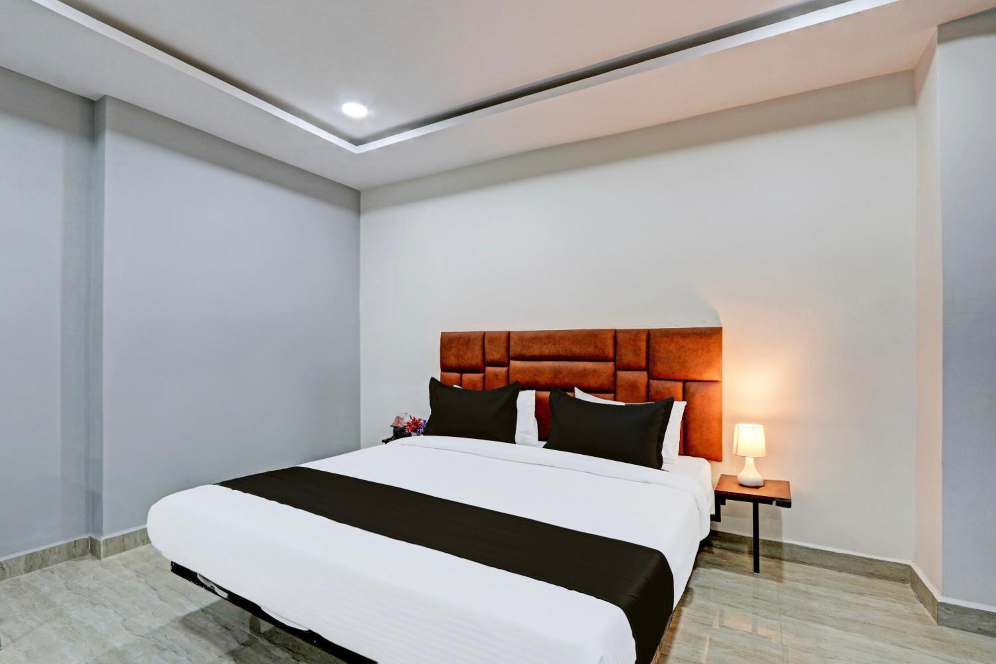 Super Hotel O Lavish Tranquil Hyderabad Esterno foto